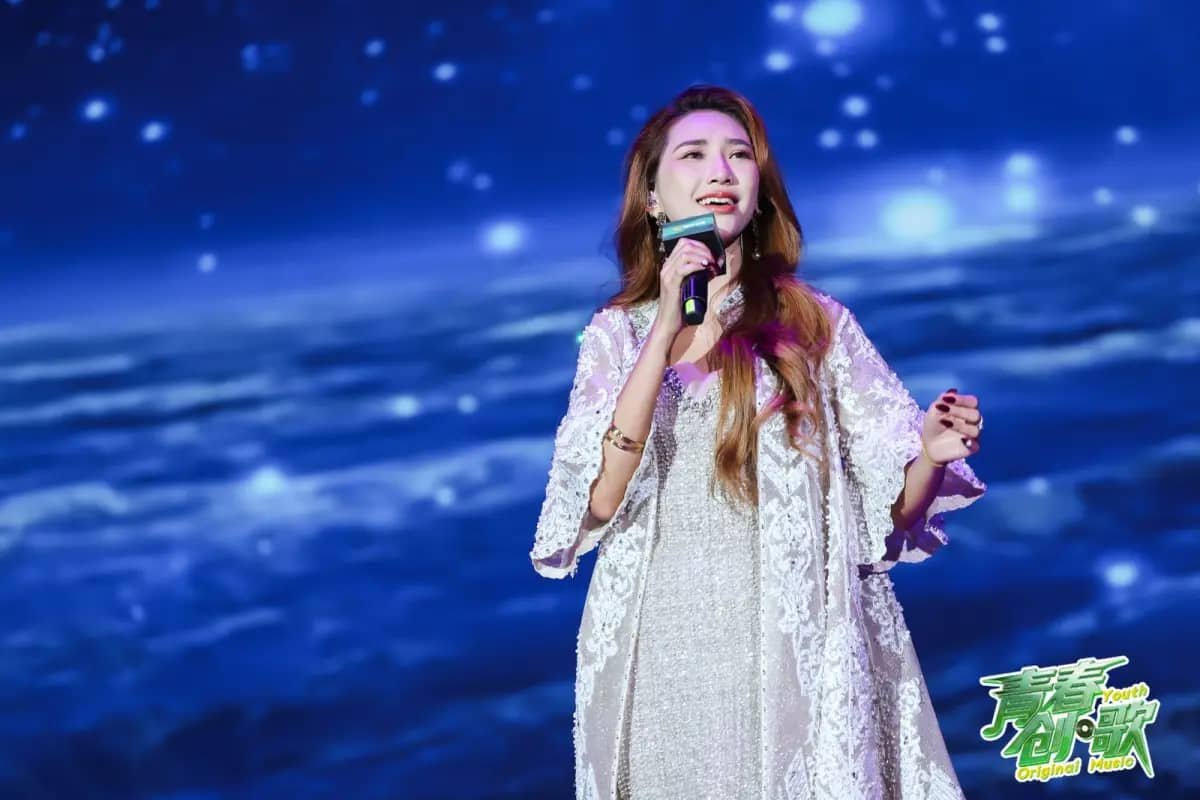 Icha Yang tampil di TV Hunan Cina